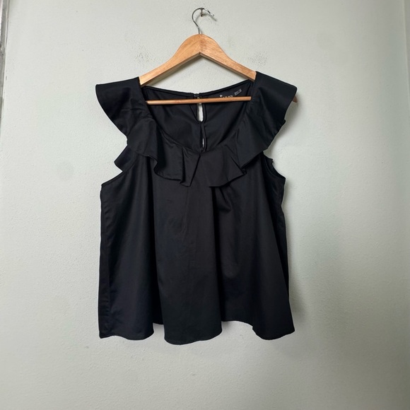 NWOT Tuckernuck POMANDER PLACE Black Willabe Top Size Large - Picture 5 of 15